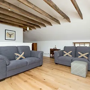 Joivy Trendy 1-bedroom Main Door House In New Town , Edinburgh United Kingdom